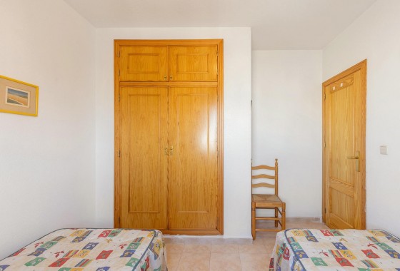 Resale - Apartment - Orihuela Costa - La Zenia