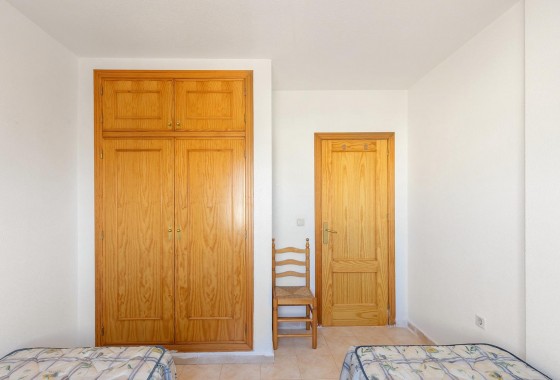 Resale - Apartment - Orihuela Costa - La Zenia