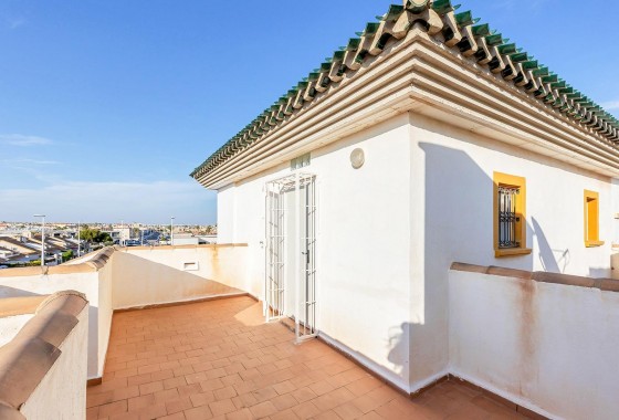 Resale - Apartment - Orihuela Costa - La Zenia