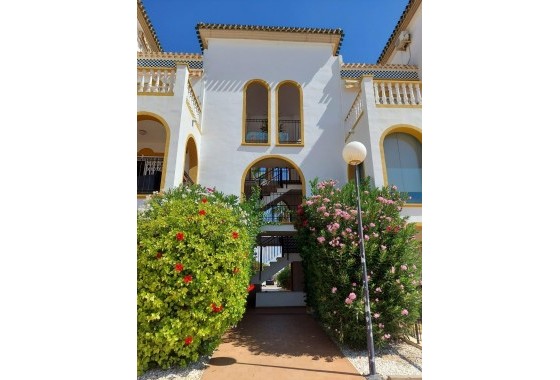 Resale - Apartment - Orihuela Costa - La Zenia