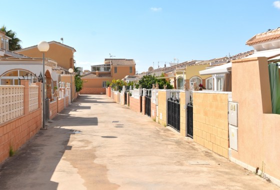 Resale - Detached Villa - Orihuela Costa - La Florida