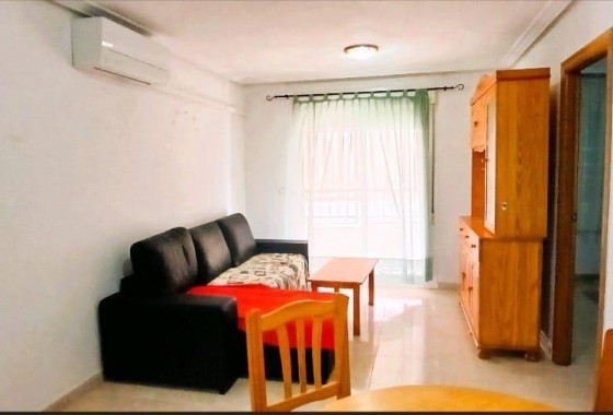 Segunda Mano - Apartamento - Torrevieja - Centro