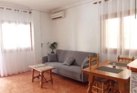 Resale - Apartment - Torrevieja - La Mata