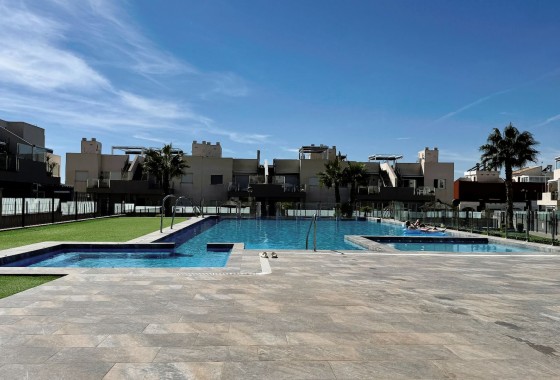 Resale - Bungalow - Torrevieja - Aguas Nuevas