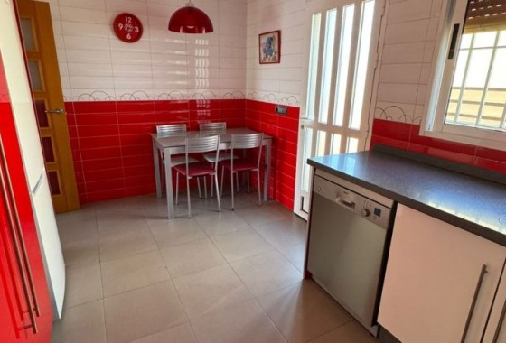 Resale - Detached Villa - Torrevieja