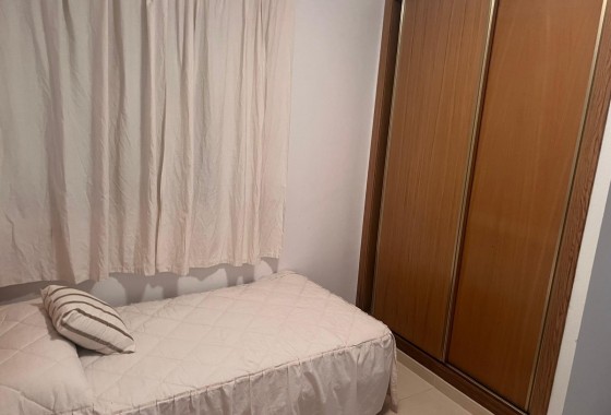 Segunda Mano - Apartamento - Torrevieja - Habaneras