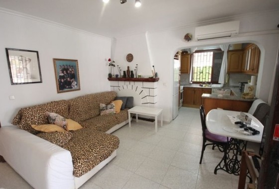 Revente - Semi-Detached Villa - Orihuela Costa - Punta Prima