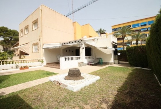 Revente - Semi-Detached Villa - Orihuela Costa - Punta Prima