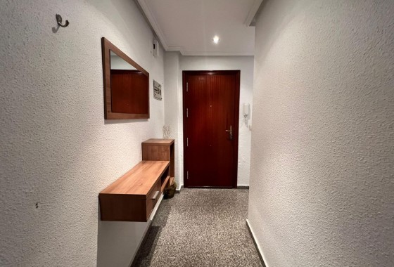 Resale - Apartment - Dolores - CENTRO