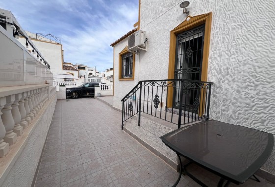 Resale - Townhouse - Orihuela Costa - Entre Naranjos Vistabella