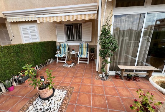 Resale - Bungalow - Orihuela Costa - Punta Prima