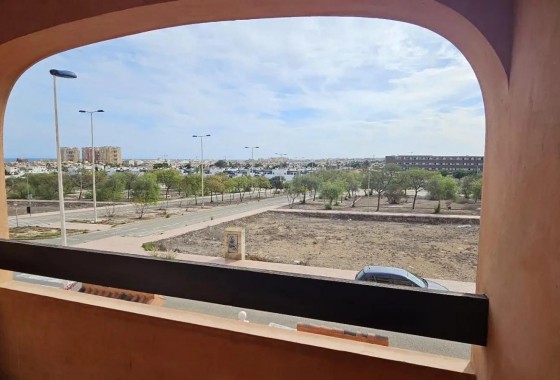 Revente - Appartement - Torrevieja - Torrejón