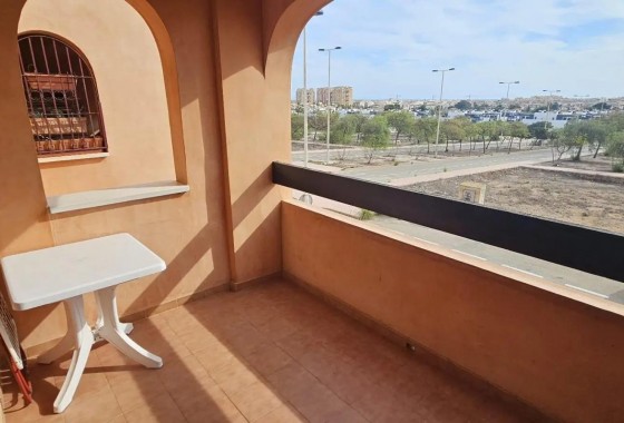 Segunda Mano - Apartamento - Torrevieja - Torrejón