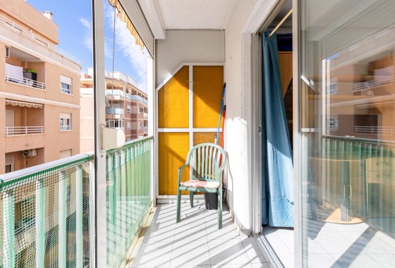 Resale - Apartment - Torrevieja - Centro