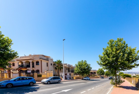 Resale - Bungalow - Torrevieja - Sector 25