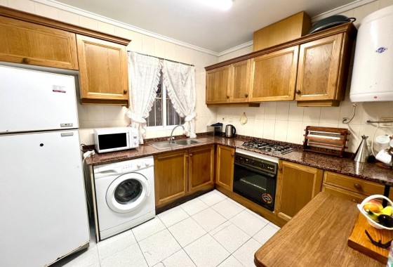 Resale - Apartment - Torrevieja - Centro