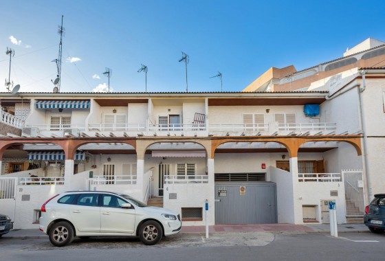 Resale - Townhouse - Torrevieja - Acequion