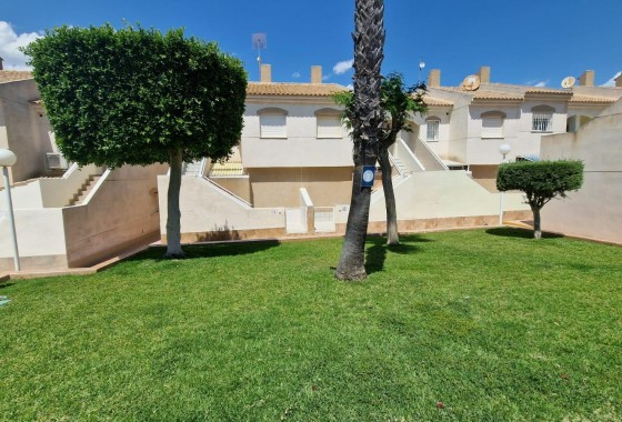 Resale - Bungalow - Torrevieja - Aguas nuevas 1