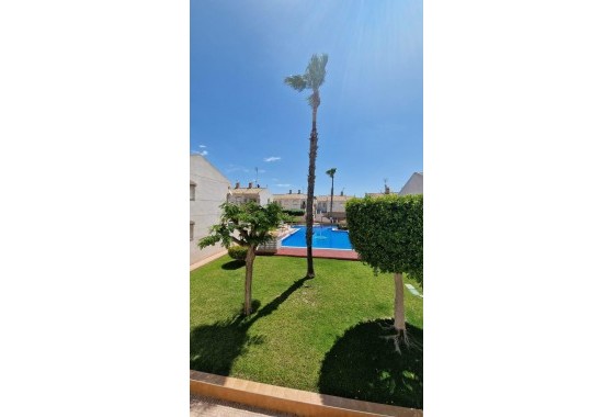 Revente - Bungalow - Torrevieja - Aguas nuevas 1