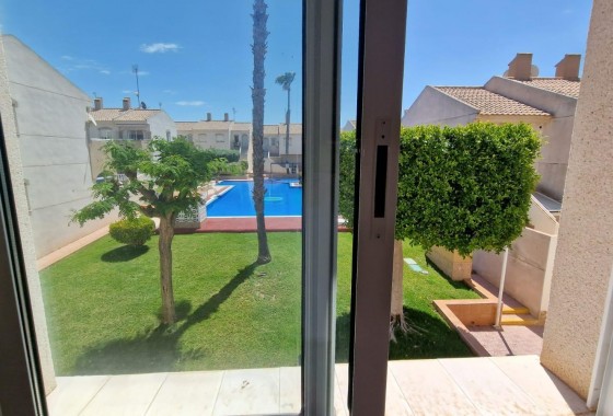 Revente - Bungalow - Torrevieja - Aguas nuevas 1