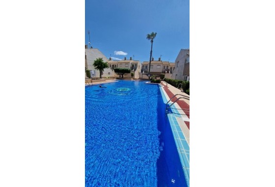 Revente - Bungalow - Torrevieja - Aguas nuevas 1