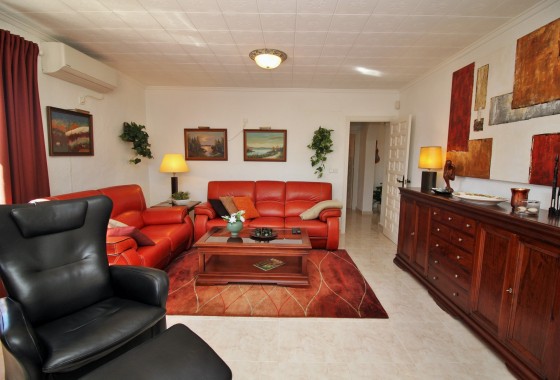 Resale - Detached Villa - Torrevieja - La Siesta