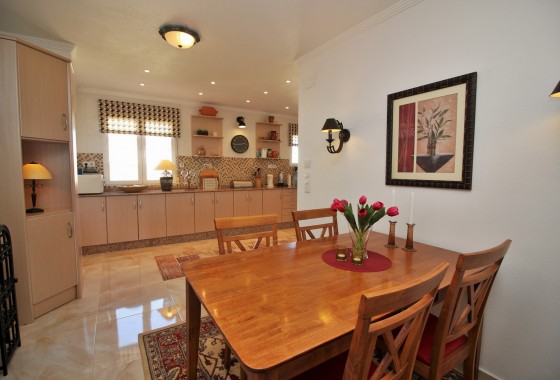 Resale - Detached Villa - Torrevieja - La Siesta