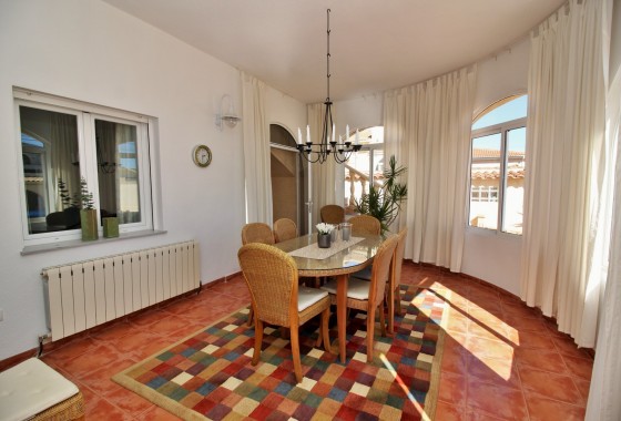 Resale - Detached Villa - Torrevieja - La Siesta