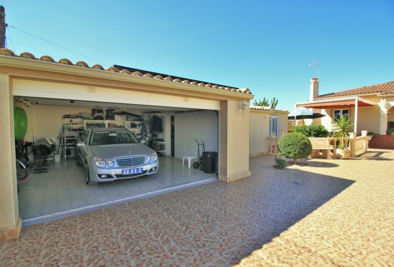 Resale - Detached Villa - Torrevieja - La Siesta