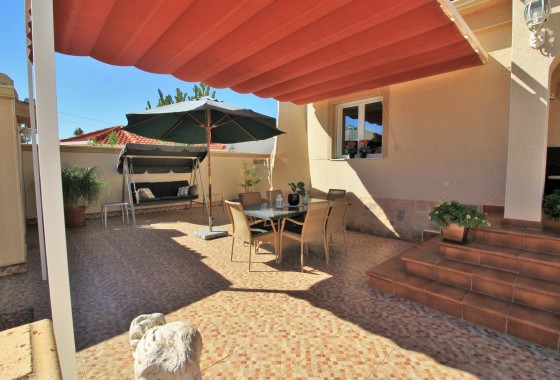 Resale - Detached Villa - Torrevieja - La Siesta