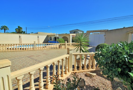 Revente - Villa - Torrevieja - La Siesta