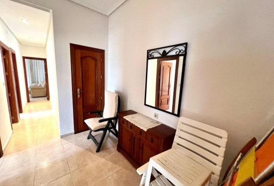 Resale - Apartment - Torrevieja - Playa de los Naufragos