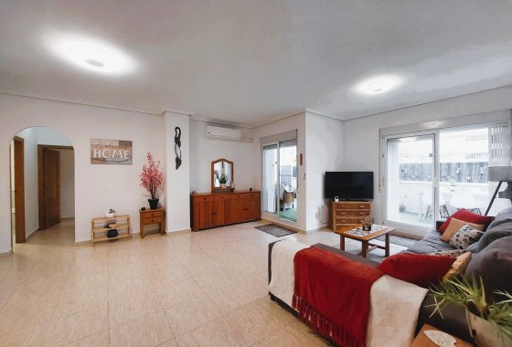 Resale - Apartment - Torrevieja - Playa de los Locos