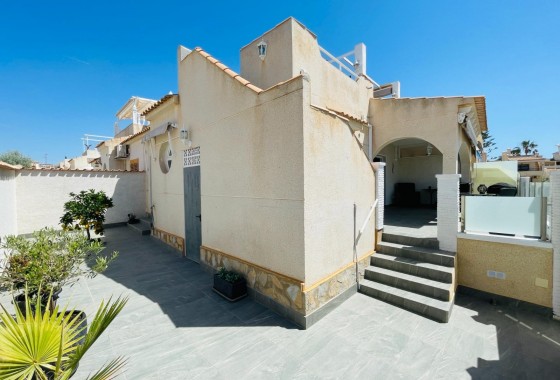 Resale - Detached Villa - Orihuela Costa - Playa Flamenca