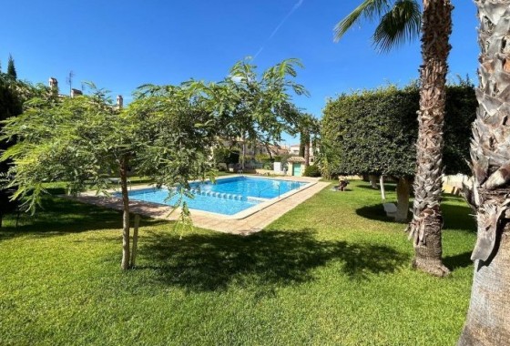 Resale - Bungalow - Orihuela Costa