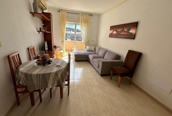 Resale - Bungalow - Orihuela Costa