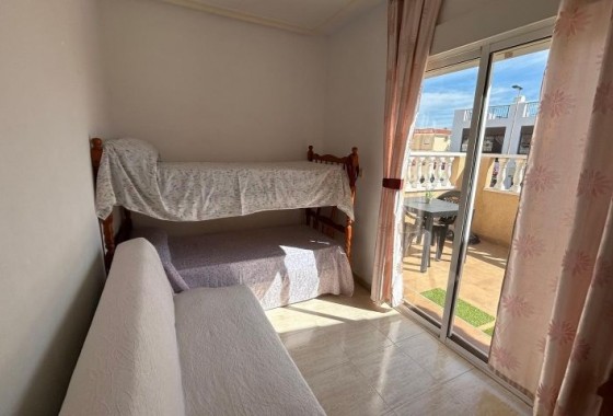 Resale - Bungalow - Orihuela Costa