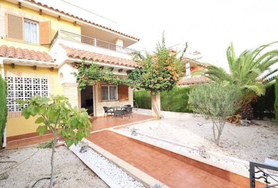 Resale - Townhouse - Orihuela Costa - Punta Prima