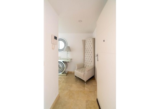 Resale - Penthouse - Torrevieja - Punta prima