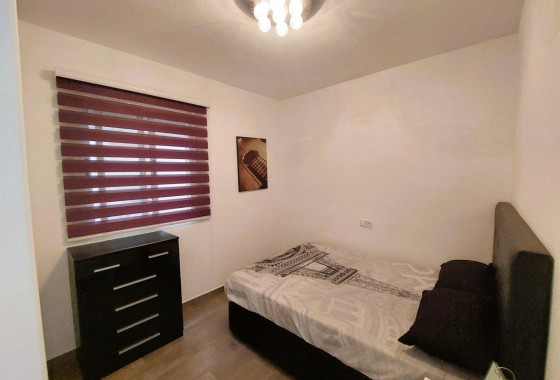 Segunda Mano - Apartamento - Torrevieja - Paseo maritimo