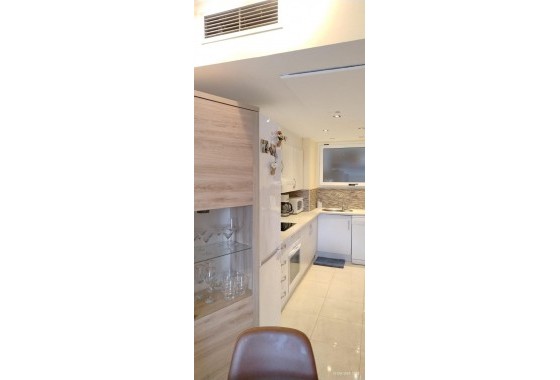 Resale - Apartment - Orihuela Costa - Punta Prima