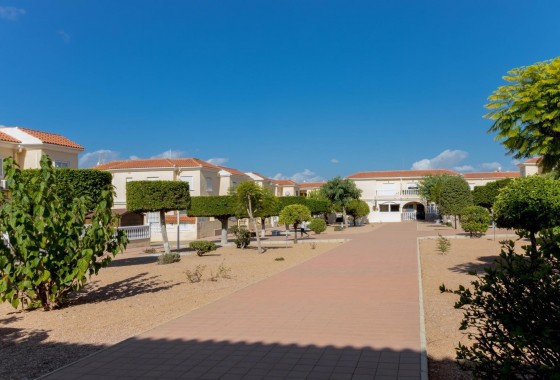 Revente - Bungalow - Torrevieja - Aguas Nuevas