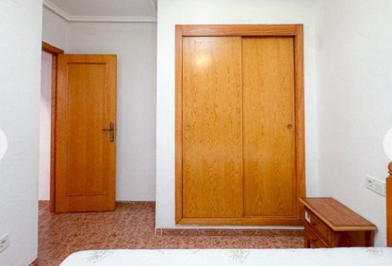 Revente - Appartement - Torrevieja - Centro