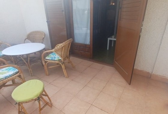 Resale - Bungalow - Torrevieja