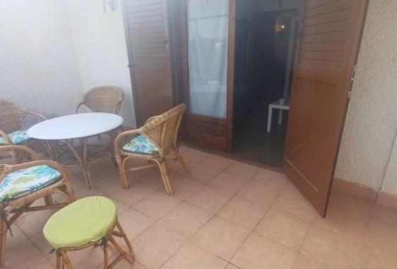 Resale - Bungalow - Torrevieja