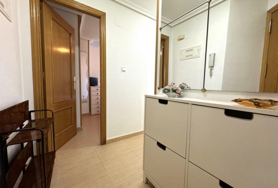 Revente - Appartement - Torrevieja - Centro