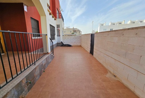 Revente - Maison de ville - Torrevieja - Aguas Nuevas