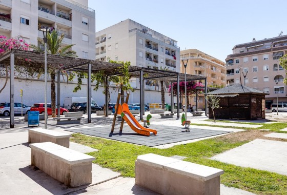 Revente - Appartement - Torrevieja - Centro