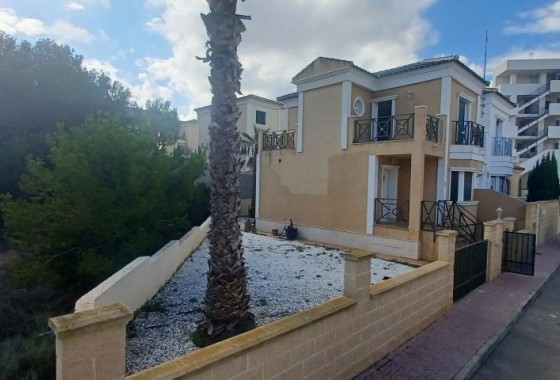 Revente - Villa - Orihuela Costa - Orihuela