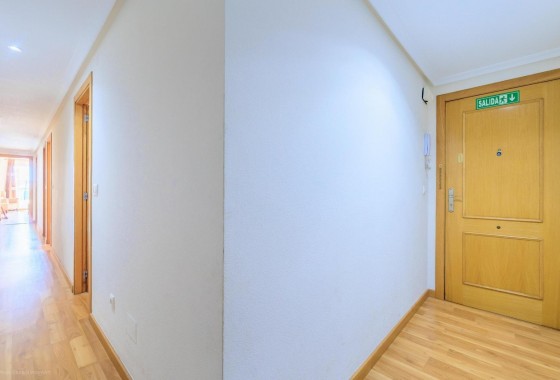 Revente - Appartement - Torrevieja - torrevieja